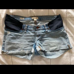 Madewell Maternity Jean shorts size 29